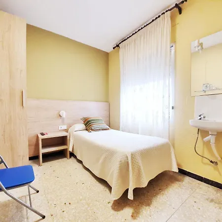 Belmonte Ii Πανσιόν *